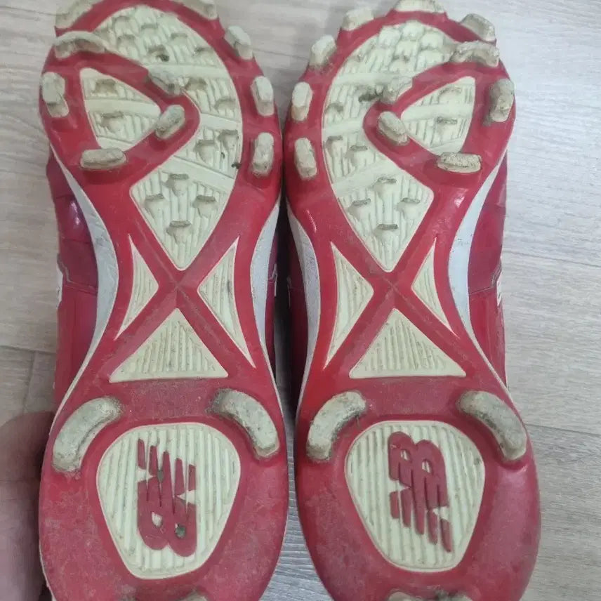 [BUNJANG] New Balance Red Baseball Cleats / 뉴발란스 빨간색 야구화