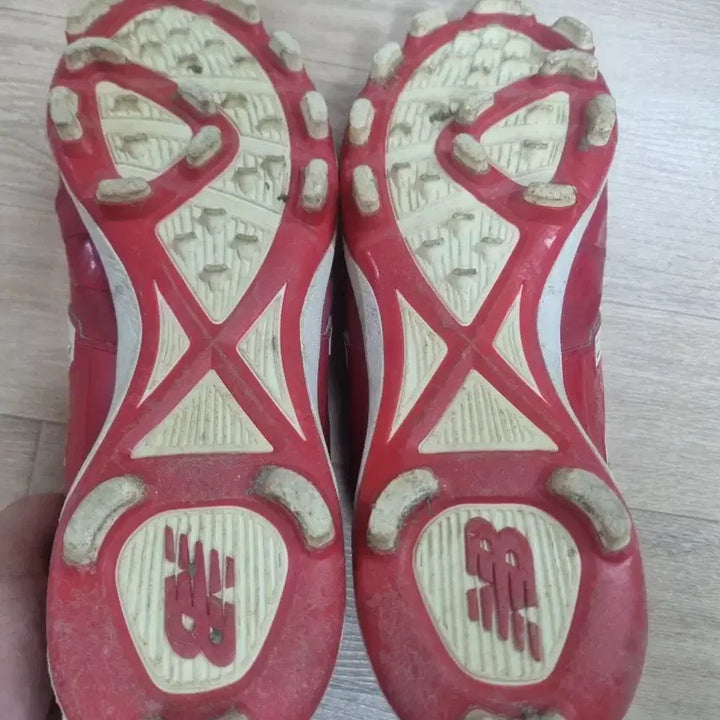 [BUNJANG] New Balance Red Baseball Cleats / 뉴발란스 빨간색 야구화