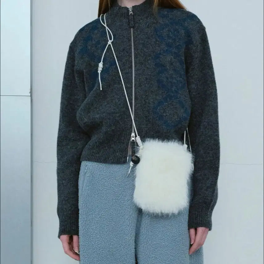 [BUNJANG] Type Service Mini Fur Bag White / 타입서비스 미니 퍼 백 화이트