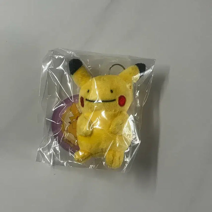 [BUNJANG] Pokemon Ditto Pikachu Plush Keychain (New) / 포켓몬스터 메타몽 피카츄 봉제인형 키링 (새상품)