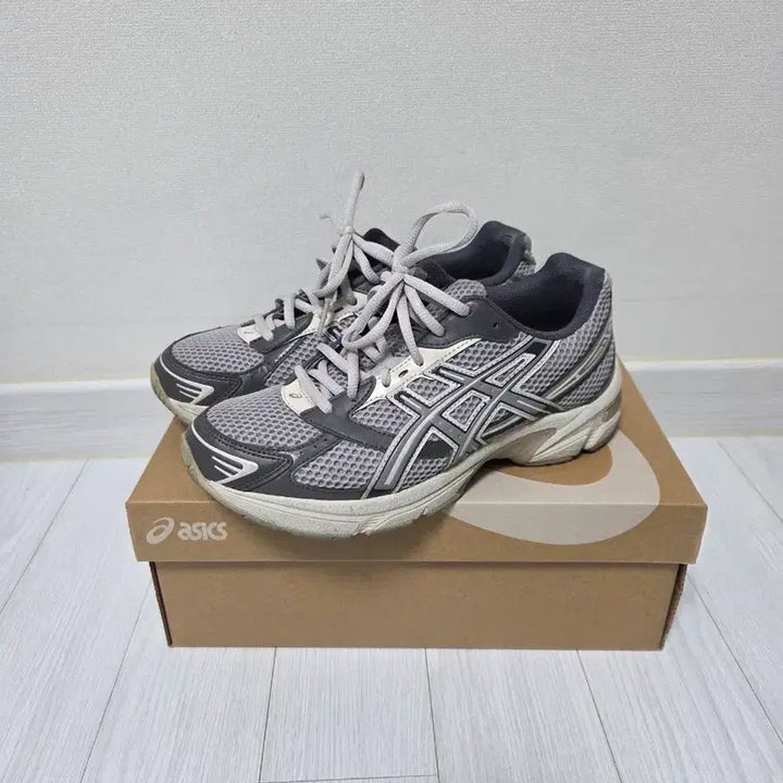[BUNJANG] ASICS GEL-1130 Oyster/Clay Grey Sneakers / 아식스 젤-1130 오이스터/클레이 그레이 스니커즈