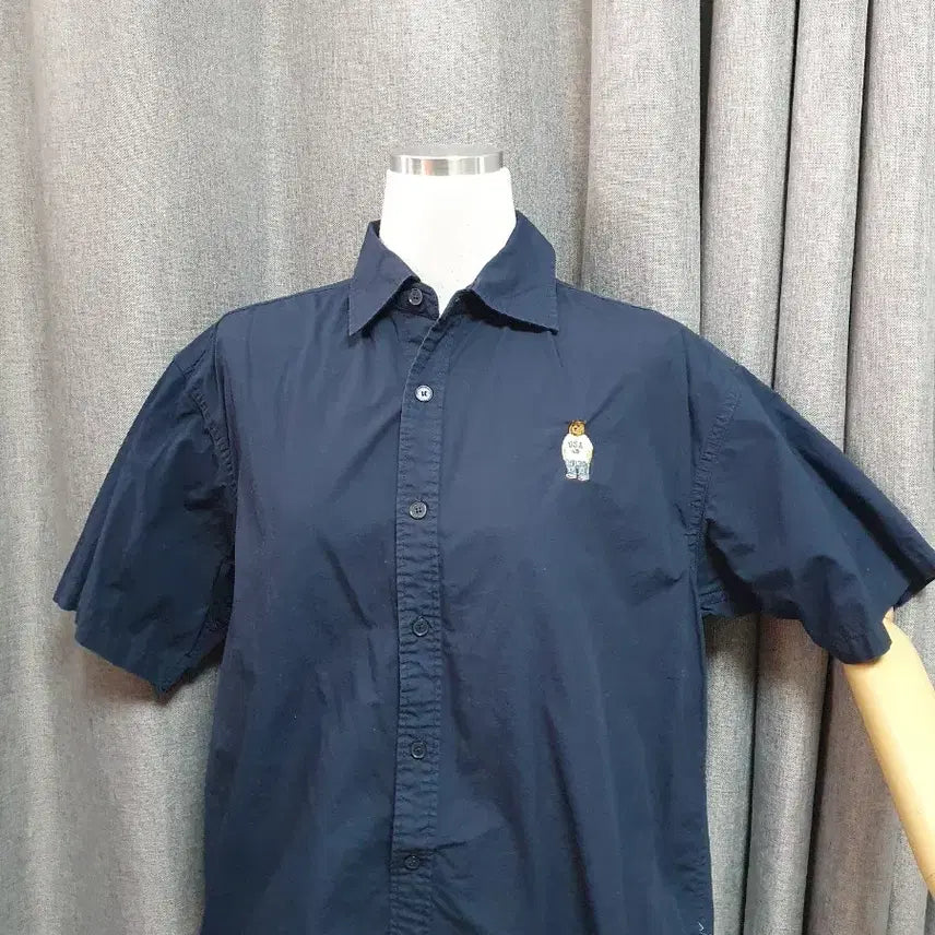 [BUNJANG] Embroidered Navy Short Sleeve Shirt / 자수 네이비 반팔셔츠