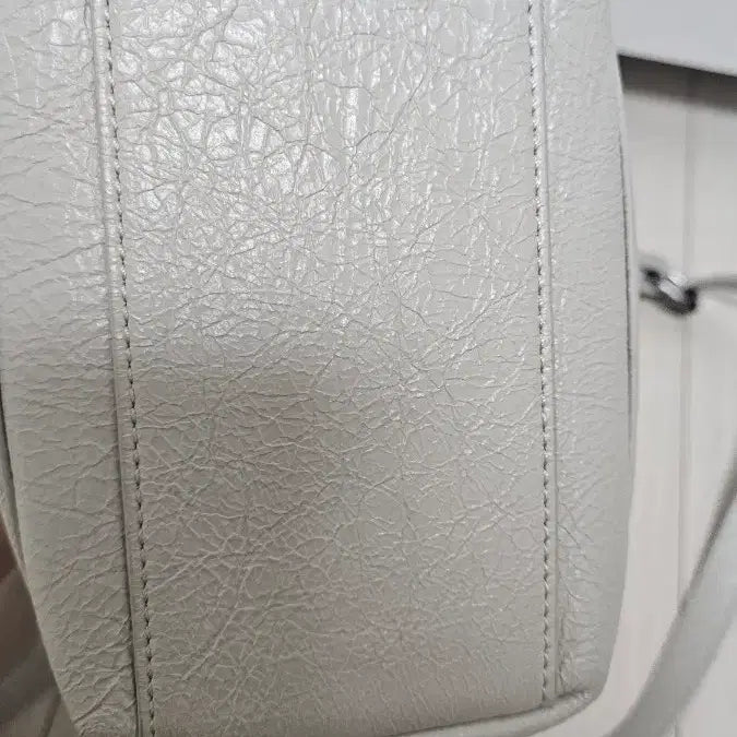 [SOLD OUT] 루즈앤라운지 보티첼리 버킷 미니