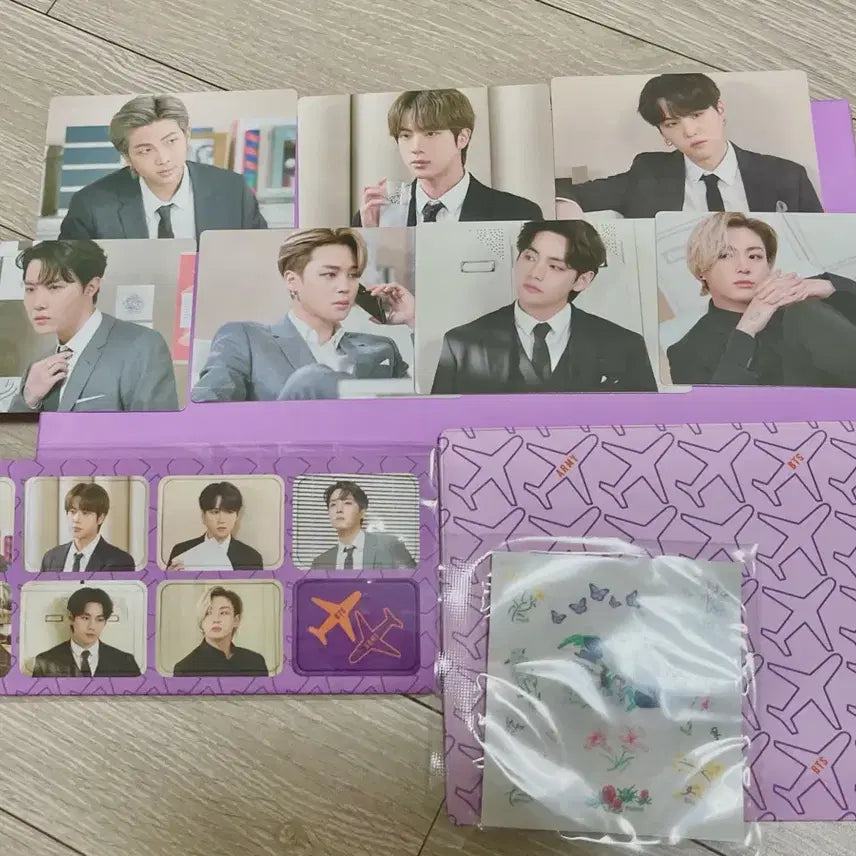 [BUNJANG] BTS Merch Box 5 Bundle Set (Mini Photocards + Magnet) / 일괄) 방탄 bts 머치박스 5 미니포카+마그넷 등 (마지막가격)