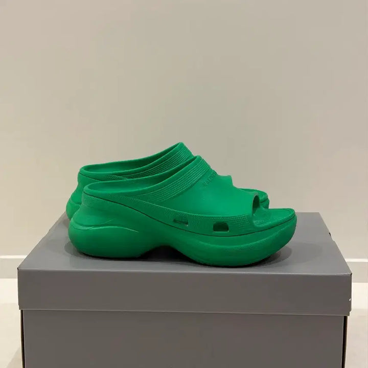 [BUNJANG] Balenciaga x Crocs Green Collaboration Slides / 발렌시아가 크록스 그린 슬리퍼