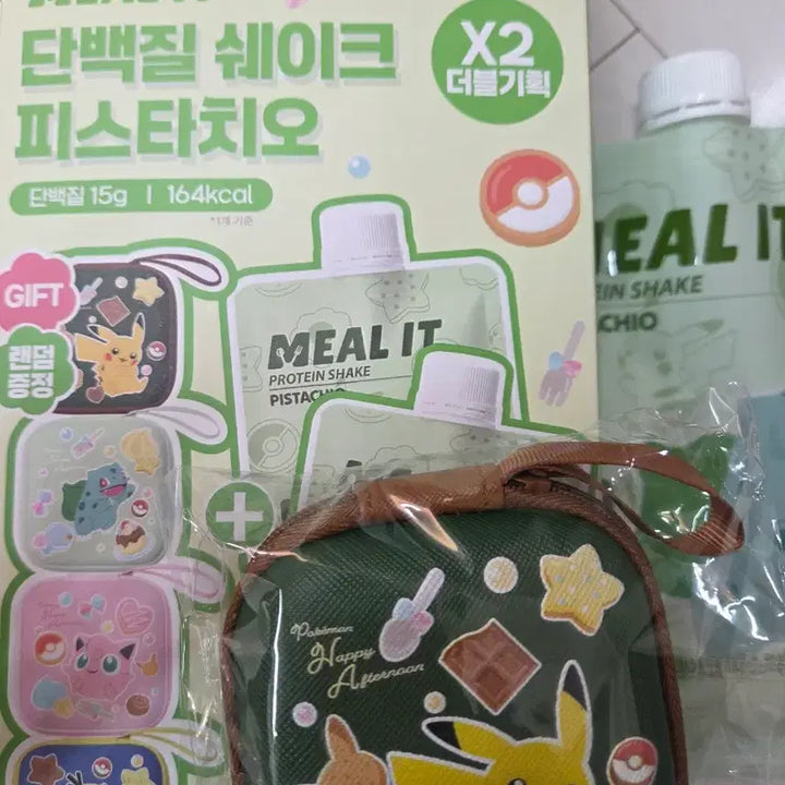 [BUNJANG] Olive Young x Pokémon Pikachu Airpods Case (Sealed) / 미개봉) 올리브영 포켓몬 피카츄 에어팟 케이스