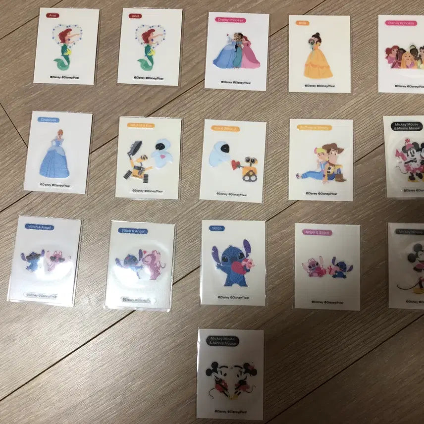 [BUNJANG] Disney Sticker Collection Bundle Set / 디즈니 띠부씰 일괄