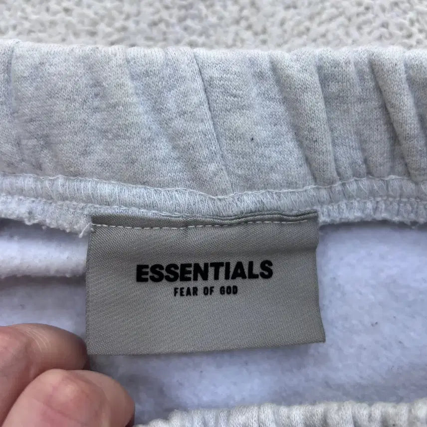 [BUNJANG] Fear of God Essentials Fleece Sweatpants / 실측확인 피어오브갓 에센셜 플리스 스웻 팬츠 0429E