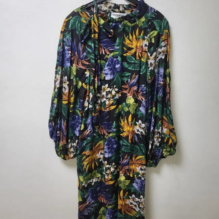 [BUNJANG] Essential Floral Pattern Long Dress Size 55 / 에센셜 플로럴 패턴 롱 원피스 55