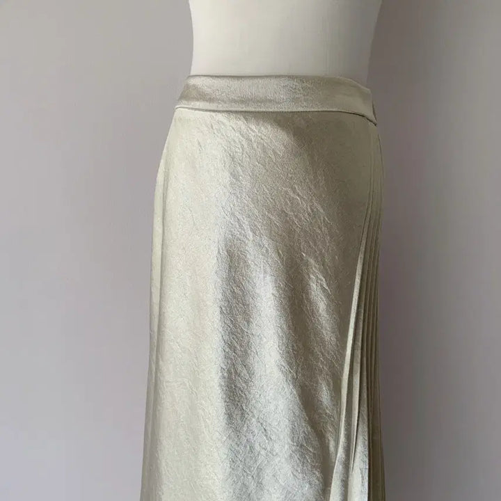 [BUNJANG] Epine Pleated Long Skirt Ivory / 26 마인 플리츠 롱 스커트 아이보리