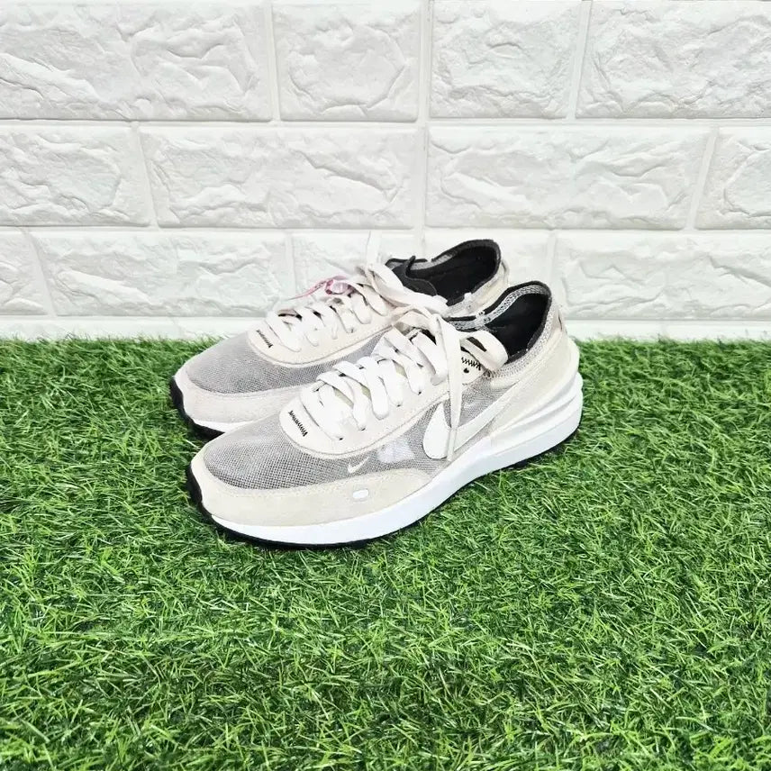[BUNJANG] Nike 230 Mesh Waffle One Sneakers / 나이키 230 메쉬 와플 원 운동화(세탁완료)