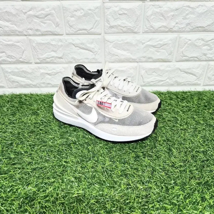 [BUNJANG] Nike 230 Mesh Waffle One Sneakers / 나이키 230 메쉬 와플 원 운동화(세탁완료)