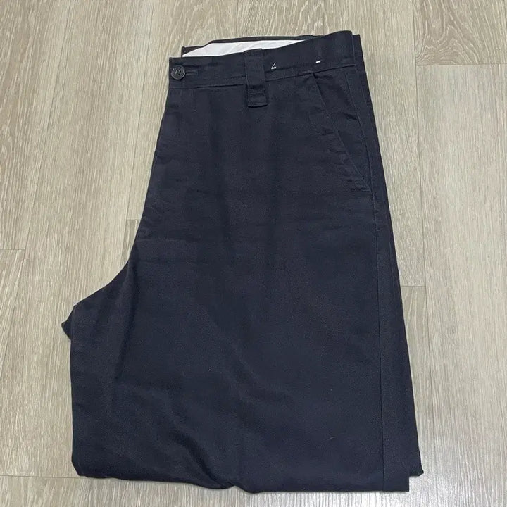 [BUNJANG] Uniqlo Wide Chino Pants Black / 유니클로 와이드 치노팬츠 79 블랙