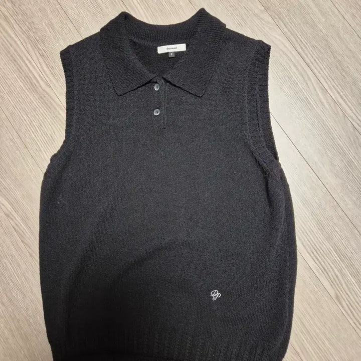 [BUNJANG] Depound Sleeveless Tank Top / 드파운드 민소매 나시(F)(작년구매)