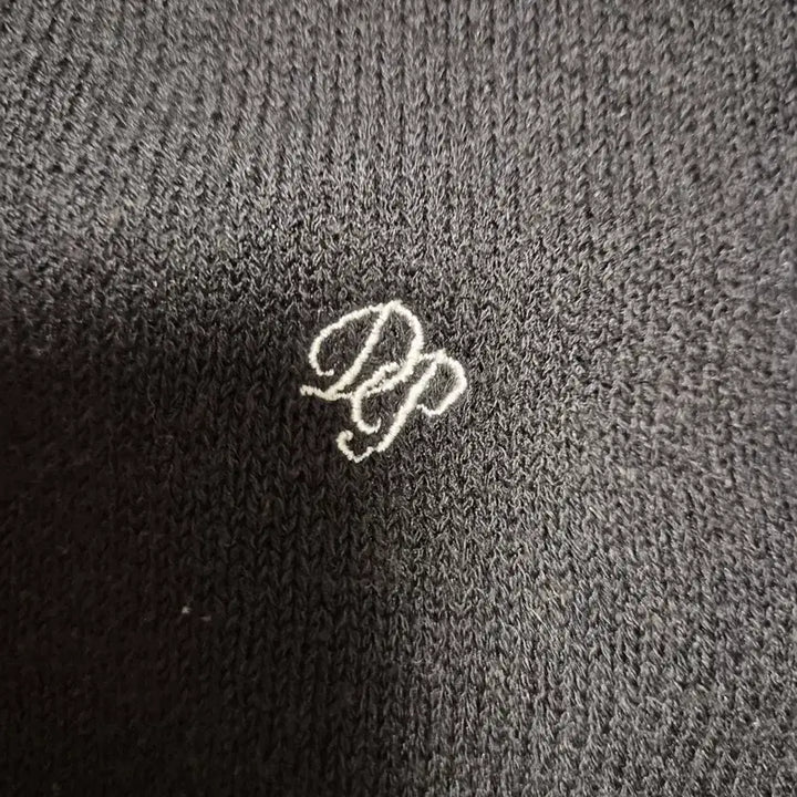 [BUNJANG] Depound Sleeveless Tank Top / 드파운드 민소매 나시(F)(작년구매)