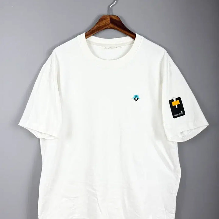 [BUNJANG] Golden Bear Embroidered Logo Short Sleeve T-Shirt / 골든베어 자수 로고 반팔 티셔츠 E58