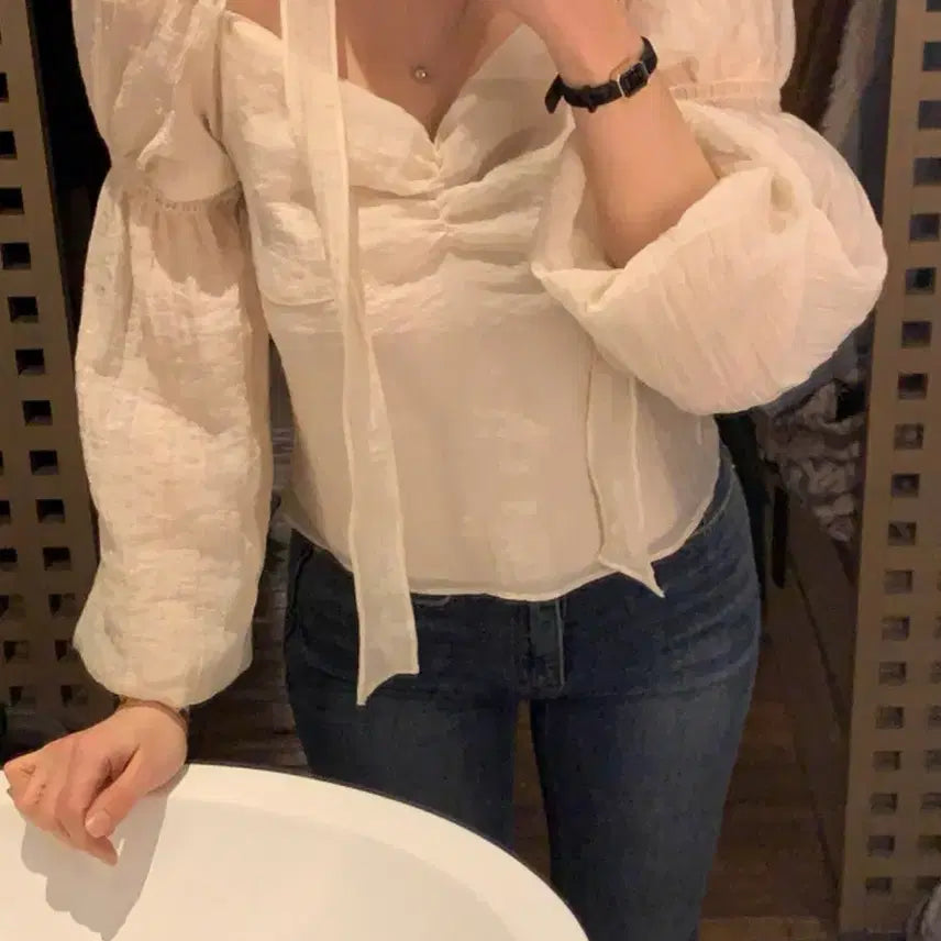 [BUNJANG] Modern Robe Lenoir Tie Blouse Cream Ivory / 모던로브 르느타이블라우스 크림아이보리