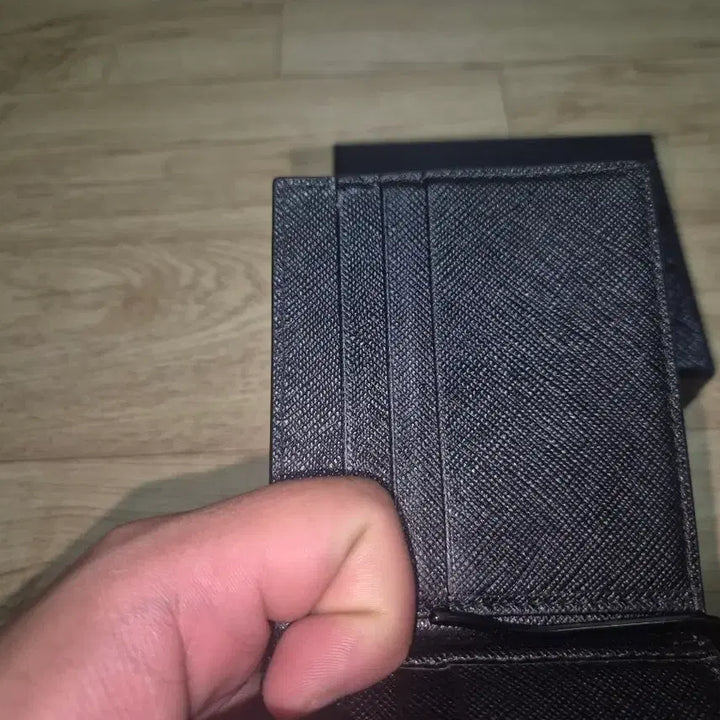[BUNJANG] Prada Black Money Clip Full Set / 프라다 사피아노 블랙 머니클립 + 풀박스