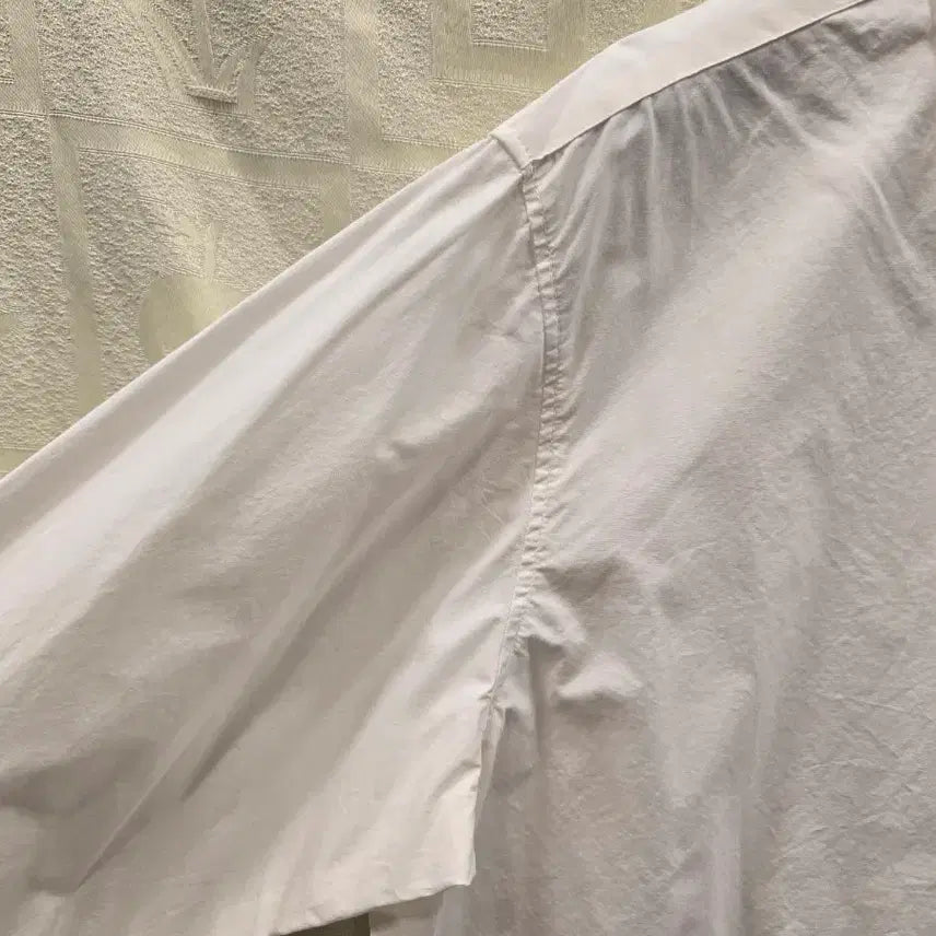 [BUNJANG] Haag White Cotton Shirt / 거의새거) 헤이그 haag 화이트 코튼 셔츠 프리사이즈