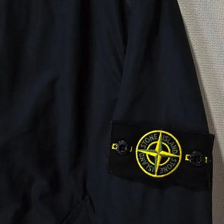 [BUNJANG] Stone Island Microfiber Hooded Jacket M / [S급/백화점판] 스톤아일랜드 마이크로랩스 후드 자켓 95/M