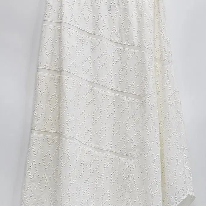 [BUNJANG] SJSJ Eyelet Asymmetrical Midi Skirt / SJSJ 한섬 에스제이에스제이 아일렛 언발란스 스커트