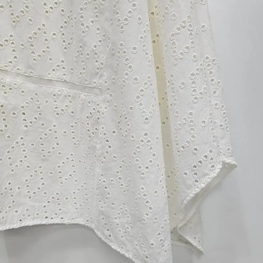 [BUNJANG] SJSJ Eyelet Asymmetrical Midi Skirt / SJSJ 한섬 에스제이에스제이 아일렛 언발란스 스커트