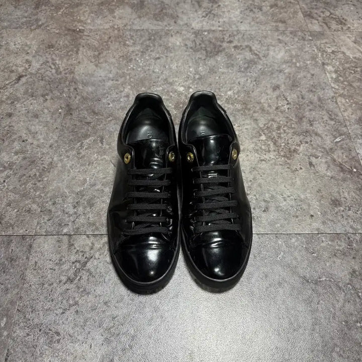 [BUNJANG] Louis Vuitton Sneakers / 루이비통 스니커즈 36