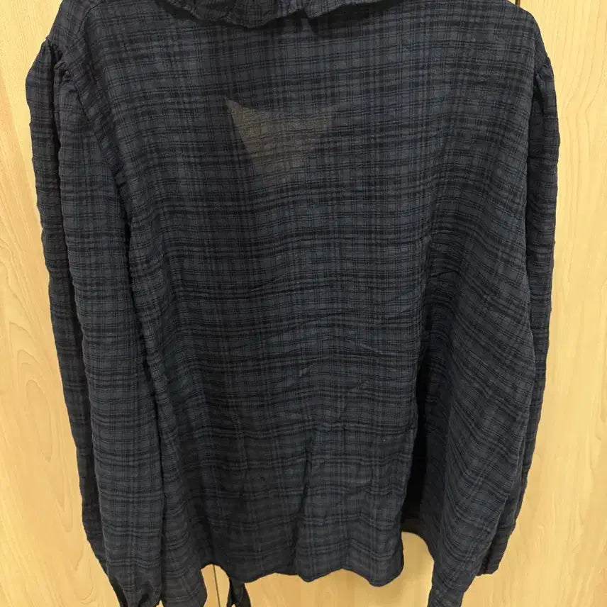 [BUNJANG] Without Summer Shirring Ruffle Blouse / 위드아웃썸머 셔링 러플 블라우스