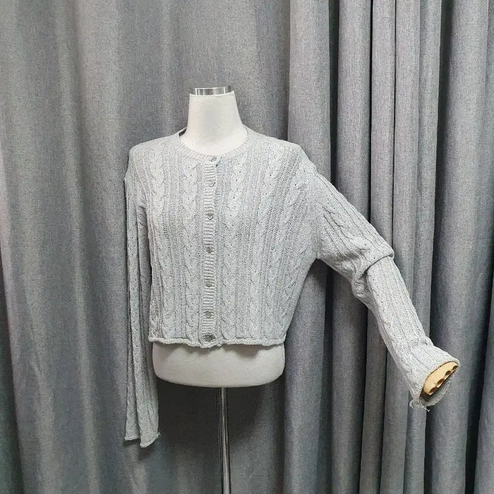 [BUNJANG] Gray Cable Knit Cardigan / 그레이 케이블 포슬가디건