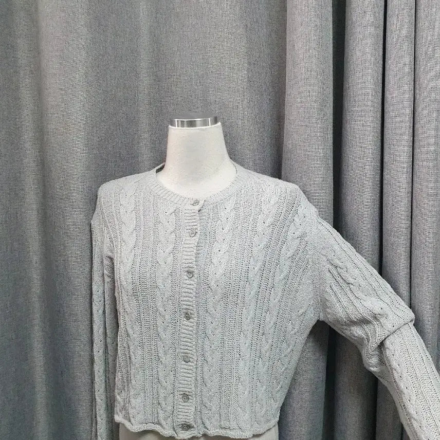 [BUNJANG] Gray Cable Knit Cardigan / 그레이 케이블 포슬가디건