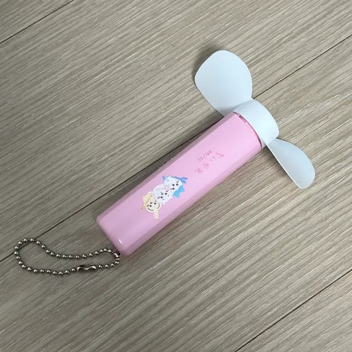 [BUNJANG] Chiikawa Handheld Fan / 치이카와 손 선풍기