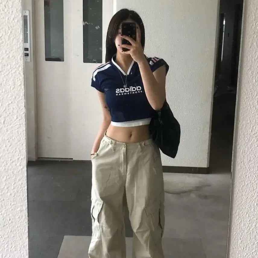 [BUNJANG] Adidas Tiro Cut 3S Crop Jersey Short Sleeve / IZ2090 / 품절 상품 판매) 아디다스 티로컷 3S 크롭 져지 반팔 / IZ2090