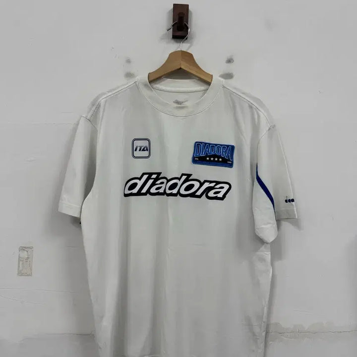 [BUNJANG] Diadora Short Sleeve T-Shirt / (100)디아도라 반팔티