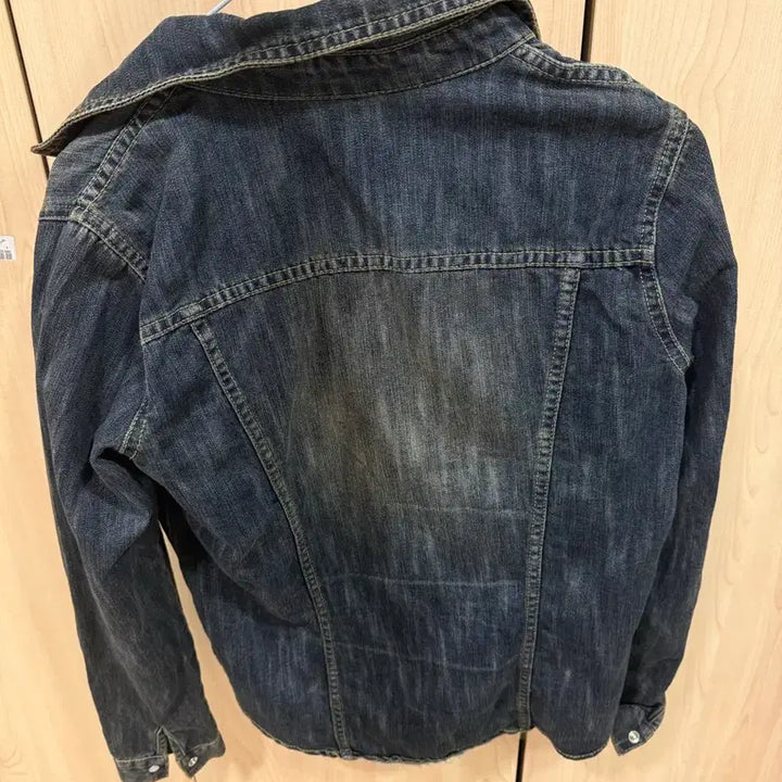 [BUNJANG] Our Cabinet Denim Shirt / 아워캐비넷 데님셔츠