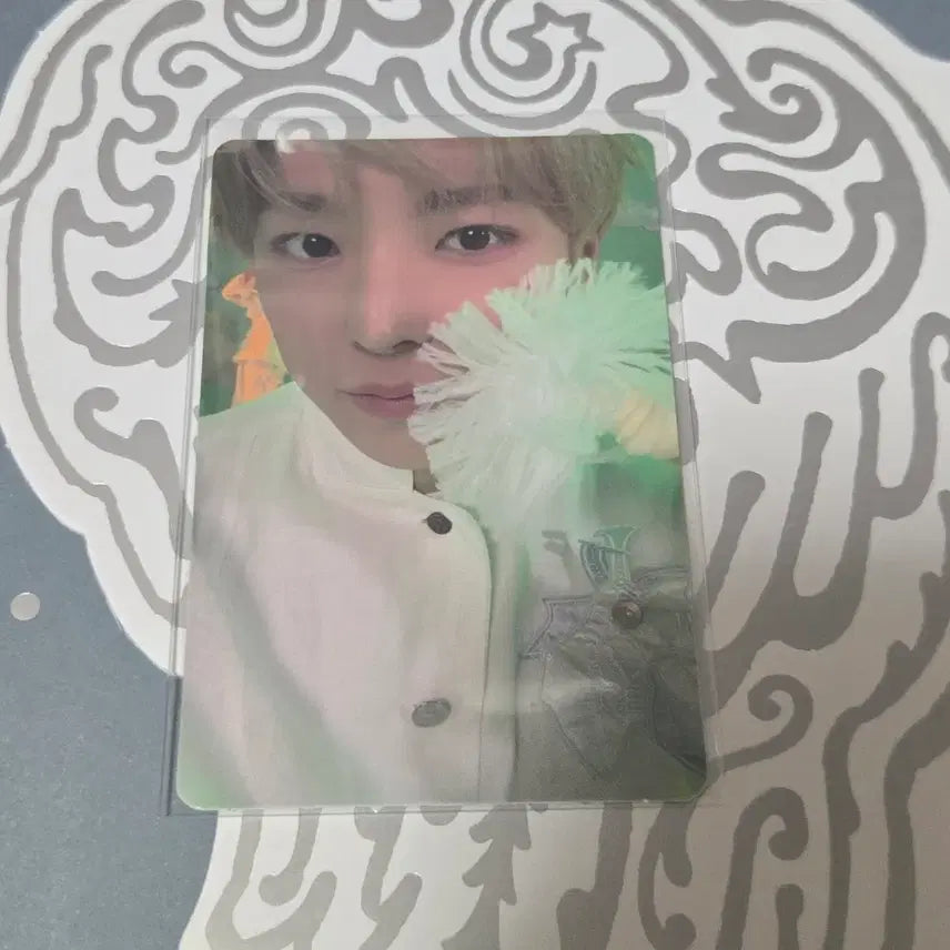 [BUNJANG] ODD TO LOVE Jewel Yuushi Photocard / 오드투러브 쥬얼 개인 유우시 포카