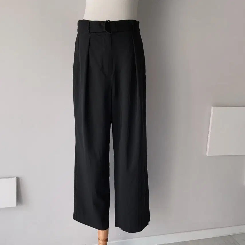 [BUNJANG] Misha Black Trousers Italian Fabric / 26 미샤 블랙 바지 이태리 수입 원단 2021년 생산