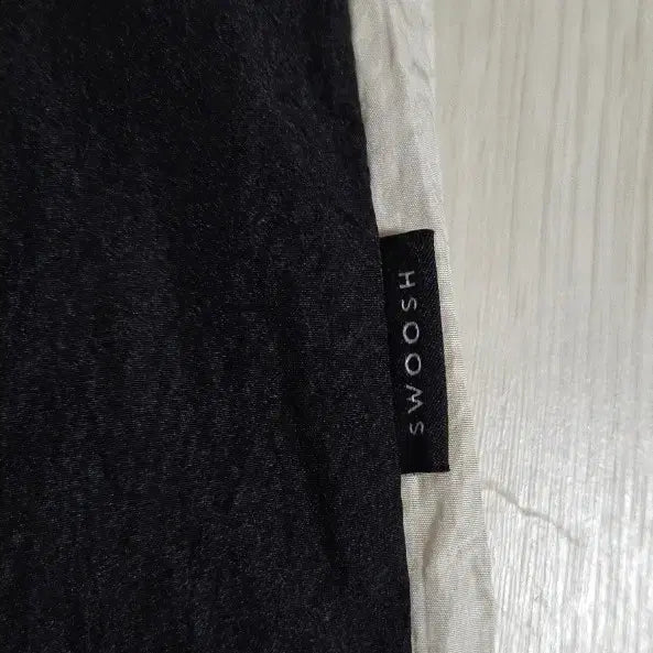 [BUNJANG] Nike Big Swoosh Woven Pants Triple Logo / (착샷) 나이키 빅스우시 우븐 팬츠 트리플 로고
