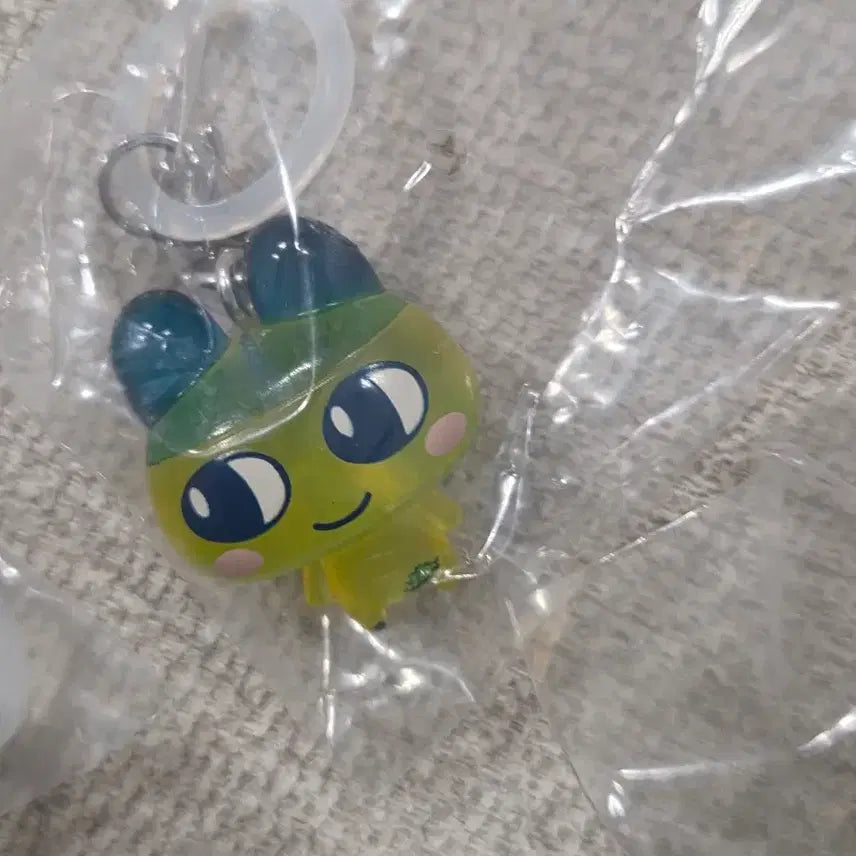 [BUNJANG] Tamagotchi Gacha Mametchi Keychain / 다아고치 가챠 마메치 키링