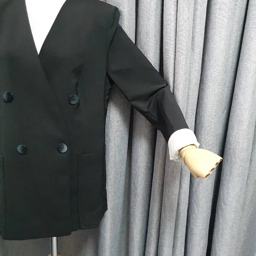 [BUNJANG] Premium Black Official Jacket / 77패드 고급 블랙 오피셜자켓