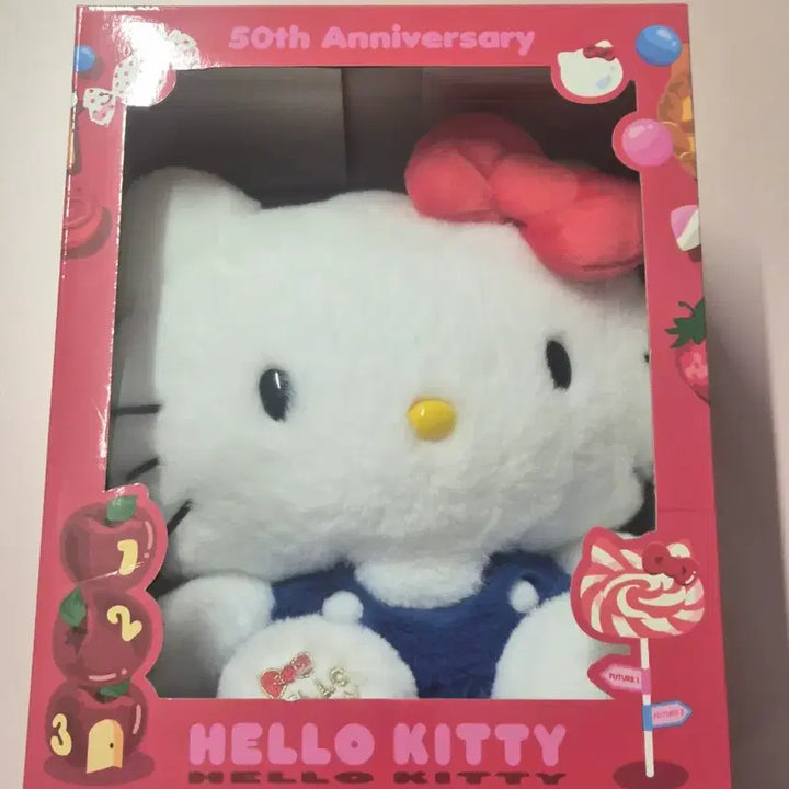 [BUNJANG] Sanrio Hello Kitty 50th Anniversary Limited Edition Plush Doll (Sealed) / [미개봉 새상품] 산리오 헬로키티 50주년 팝업 한정 인형