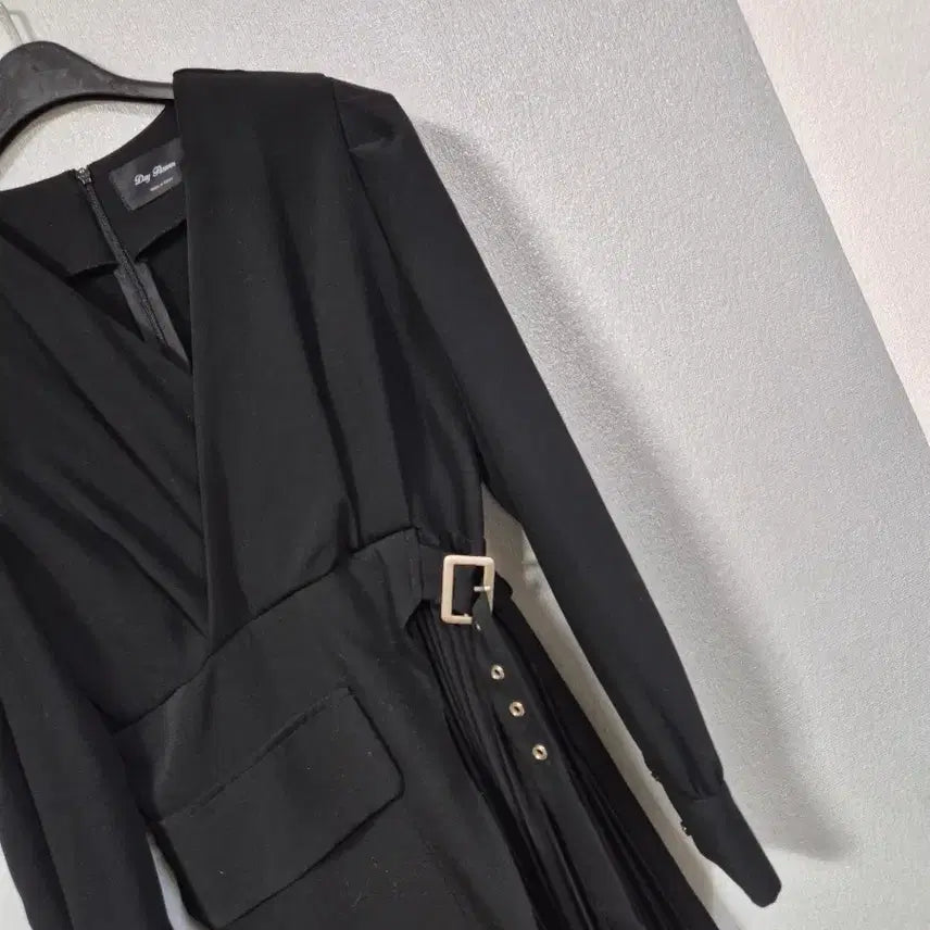 [BUNJANG] Lap Style Black Pleated Long Dress Size 55 / 랩스탈 플리츠 원피스 55