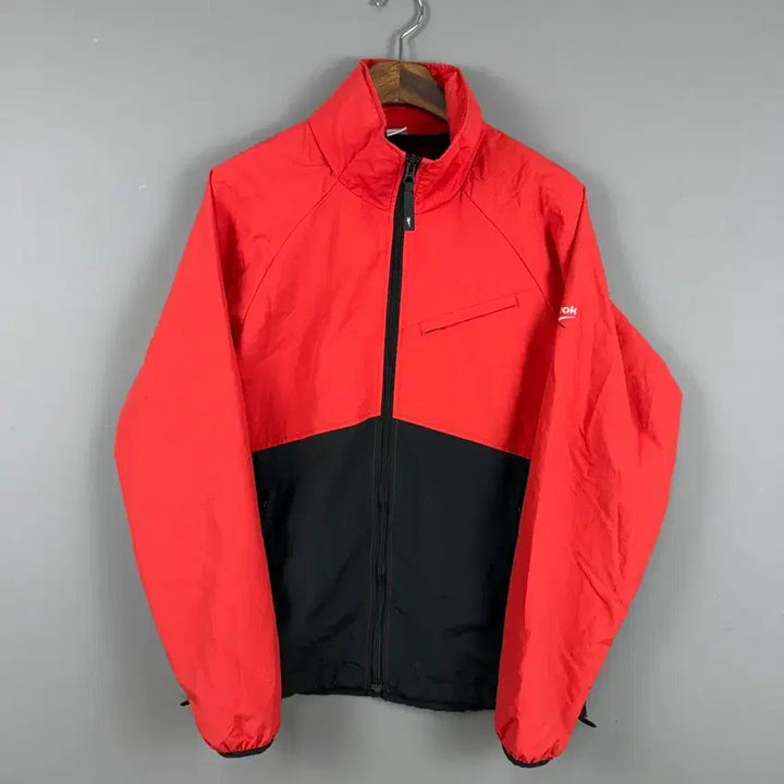 [BUNJANG] Reebok Red Black Color Block Windbreaker Jacket / 리복 레드 블랙 배색 바람막이 자켓 E67