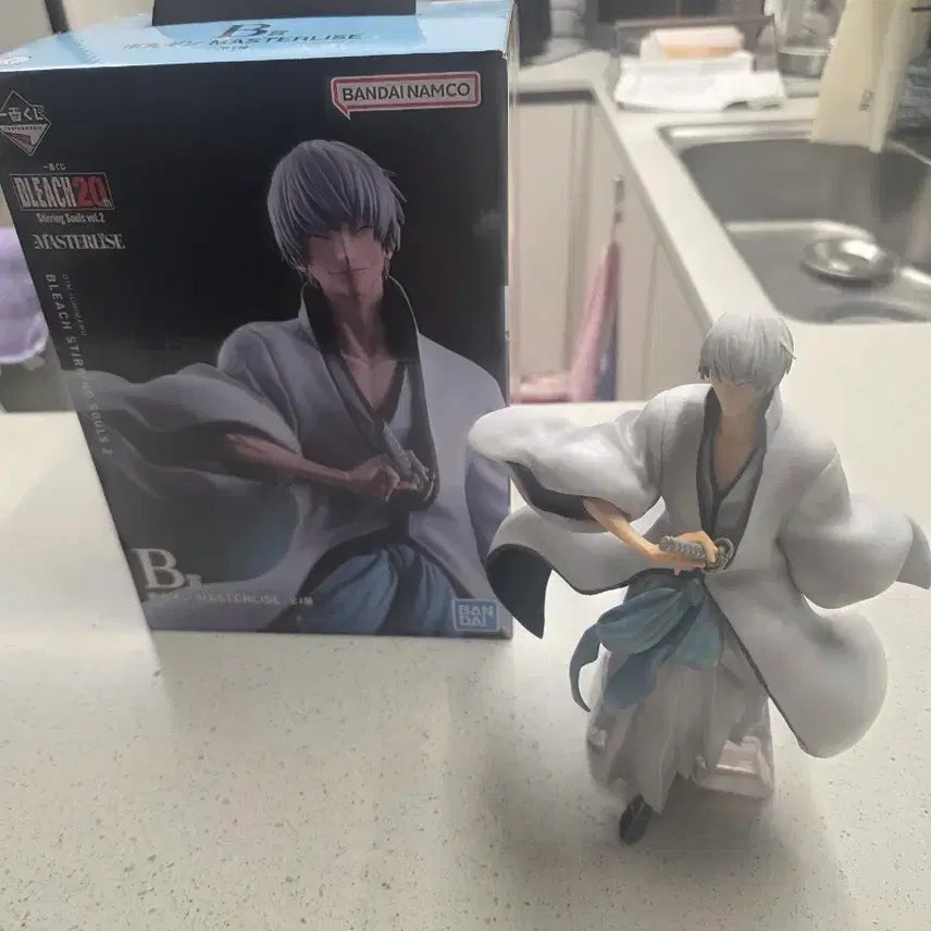 [BUNJANG] Ichiban Kuji Bleach Gin Ichimaru Figure / 제일복권 블리치 이치마루 긴 판매합니다