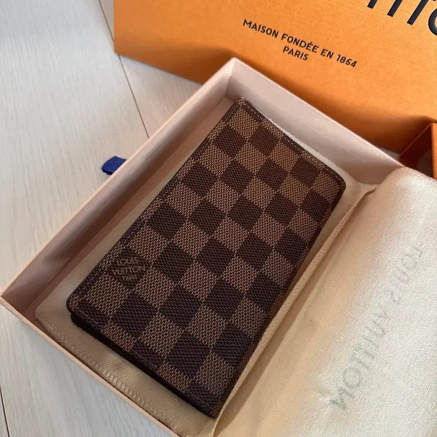 [BUNJANG] Louis Vuitton Damier Ebene Passport Holder / (새상품) 루이비통 여권지갑 다미에 에벤