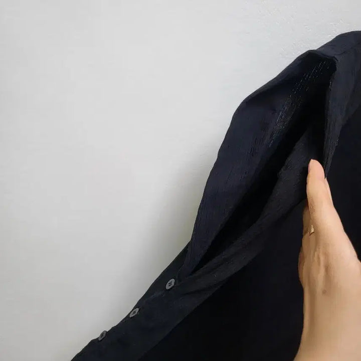 [BUNJANG] Massimo Dutti Black Short-Sleeve Blouse Size 55 / 마시모두띠 블랙 반팔 블라우스 55