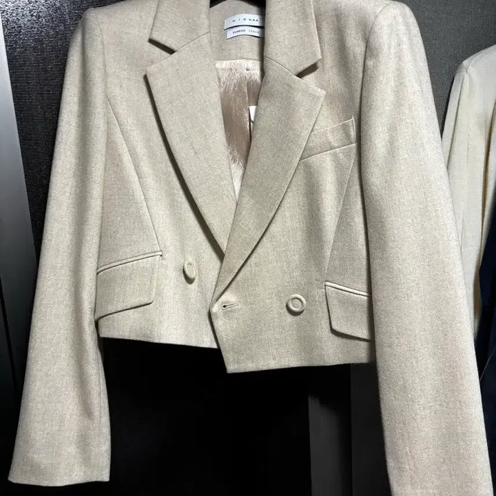 [BUNJANG] MICHAA Oatmeal Cropped Jacket Size 55 / 미샤 숏자켓 오트밀 55
