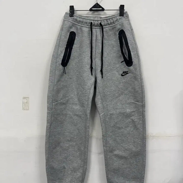 [BUNJANG] Nike Tech Open Hem Pants / (29-30)나이키 테크 오픈햄 팬츠
