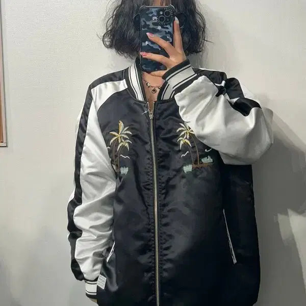 [BUNJANG] Saintpain Palm Tree Embroidered Sukajan Jacket Black / 라지 세인트페인 야자수 자수 스카잔 재킷 블랙