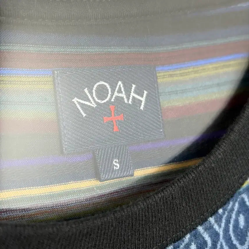 [BUNJANG] Noah Jacquard Pattern T-Shirt / Noah 노아 자카드 패턴 티셔츠