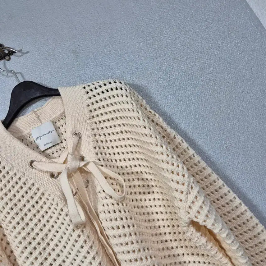 [BUNJANG] 66Girls Cropped Knit Top / 66걸스 크롭 니트티 프리